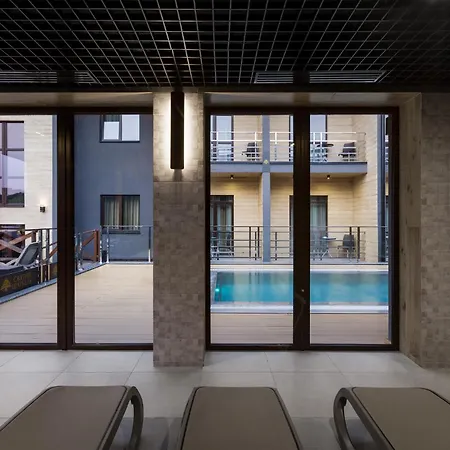 святий шарбель Resort