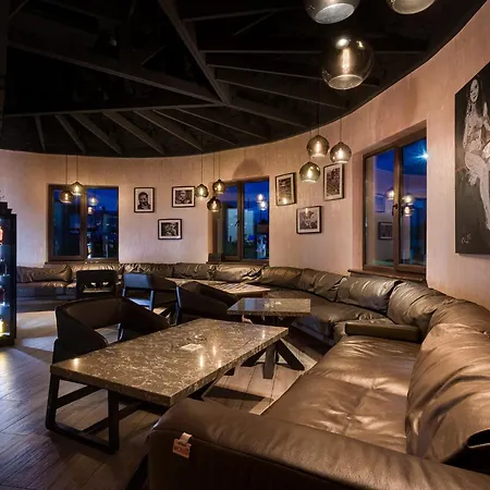 Resort святий шарбель