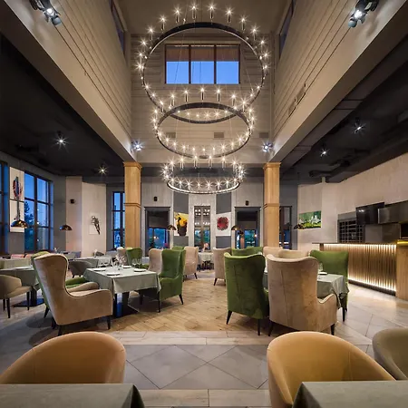 святий шарбель 5*