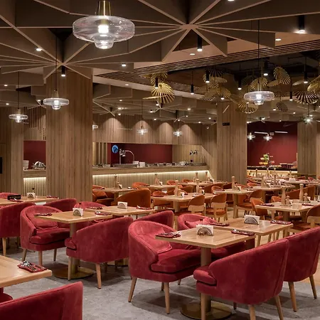 святий шарбель Feriested 5*