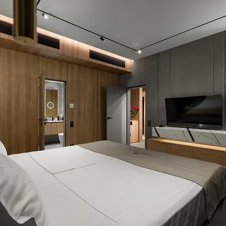 святий шарбель 莫申