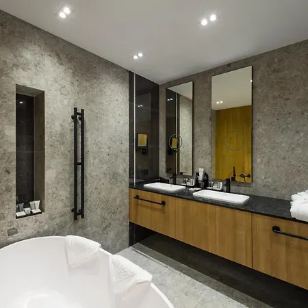 святий шарбель Моршин