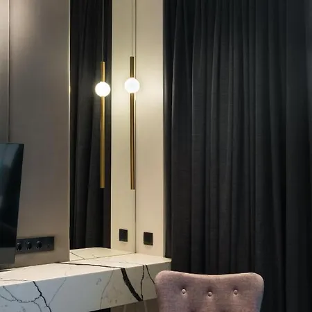 святий шарбель