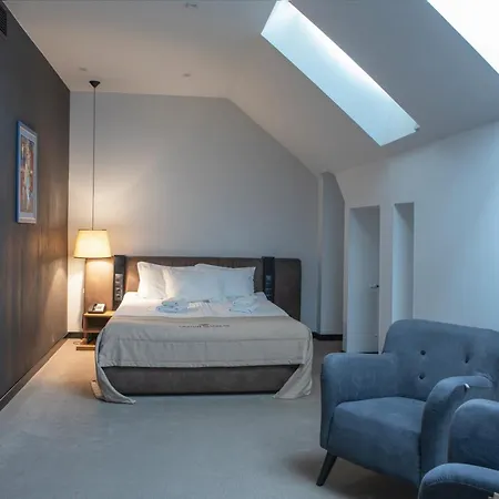 святий шарбель 5* Моршин