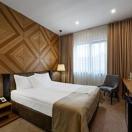 святий шарбель 5* Моршин