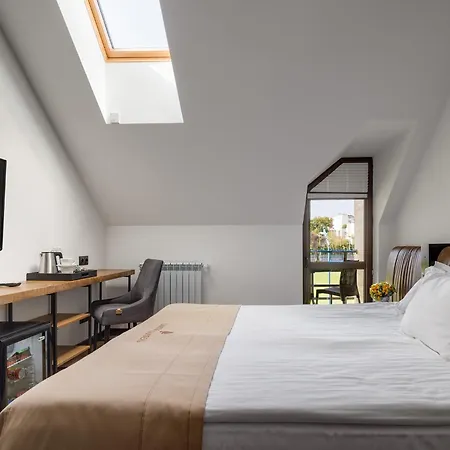 святий шарбель Моршин